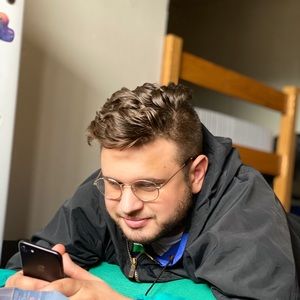 Meet your Posher, Alex